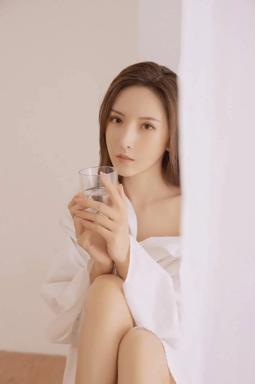 四平贵阳私人伴游幼师费费子
