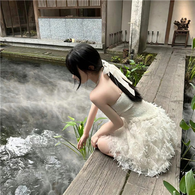 四平伴游女生仇吉月的资料