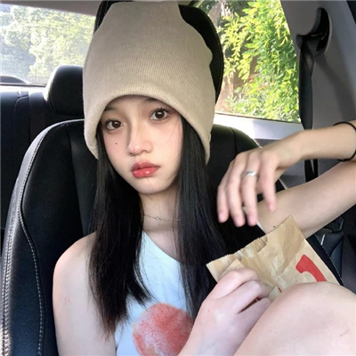 四平伴游女生丛河灵的资料